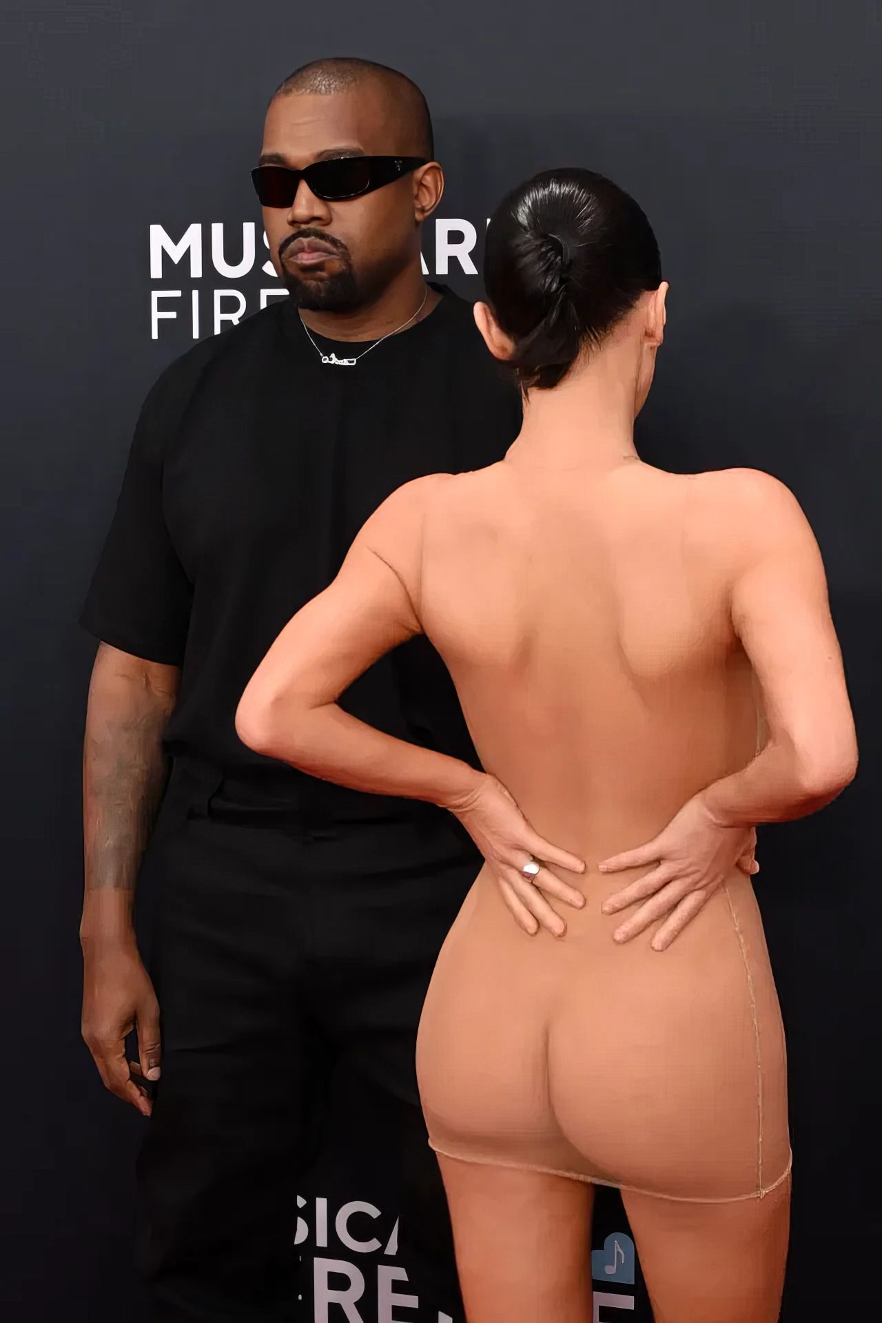 Bianca Censori nude. Photo - 62