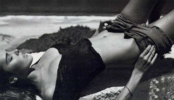 Isabel Lucas nude. Photo - 5