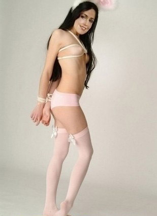 Rose Byrne nude. Photo - 3