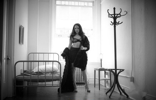 Anna Silk nude. Photo - 7