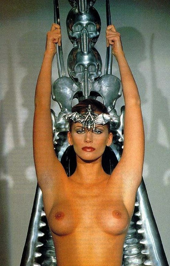 Natasha Henstridge nude. Photo - 3