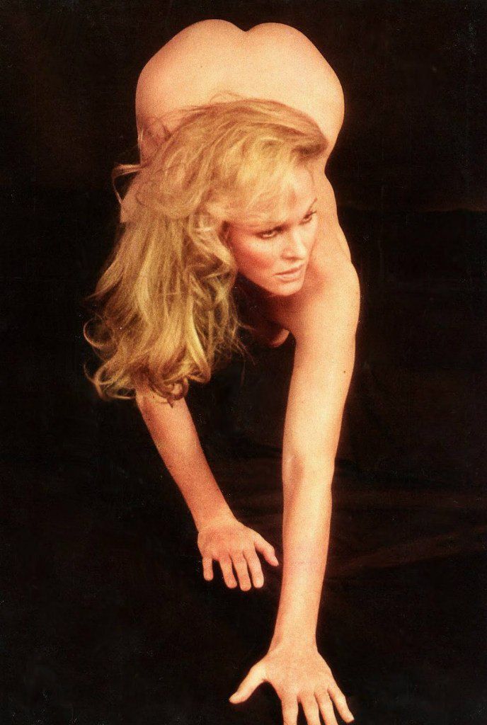 Ursula Andress nude. Photo - 2
