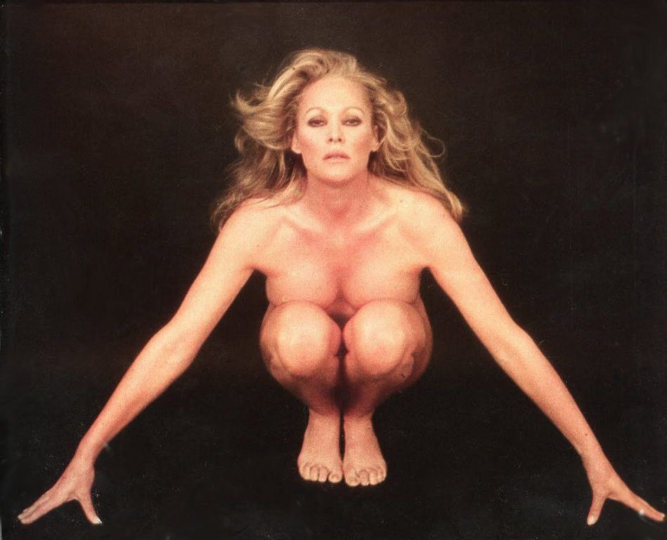 Ursula Andress nude. Photo - 7