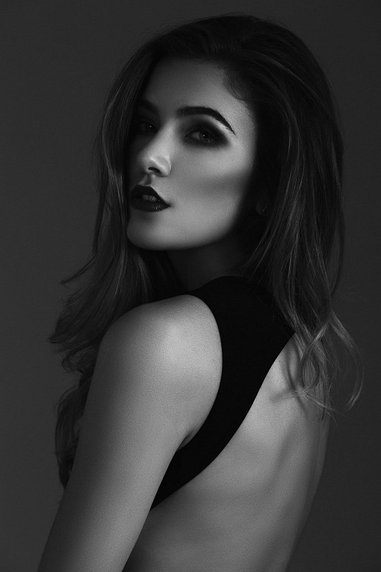 Andrea Bezděková nude. Photo - 5