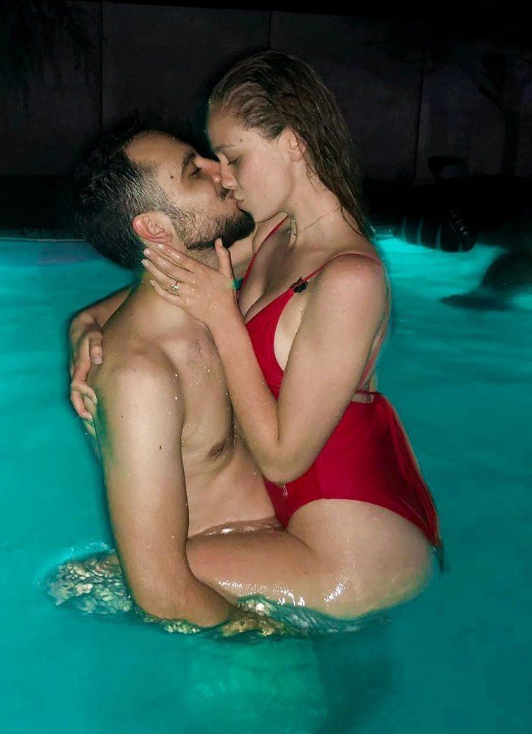 Anna Kadeřávková nude. Photo - 15