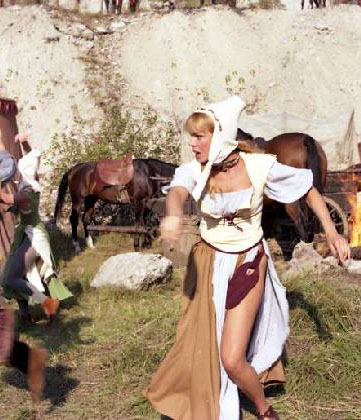 Dagmar Havlová-Veškrnová nude. Photo - 8