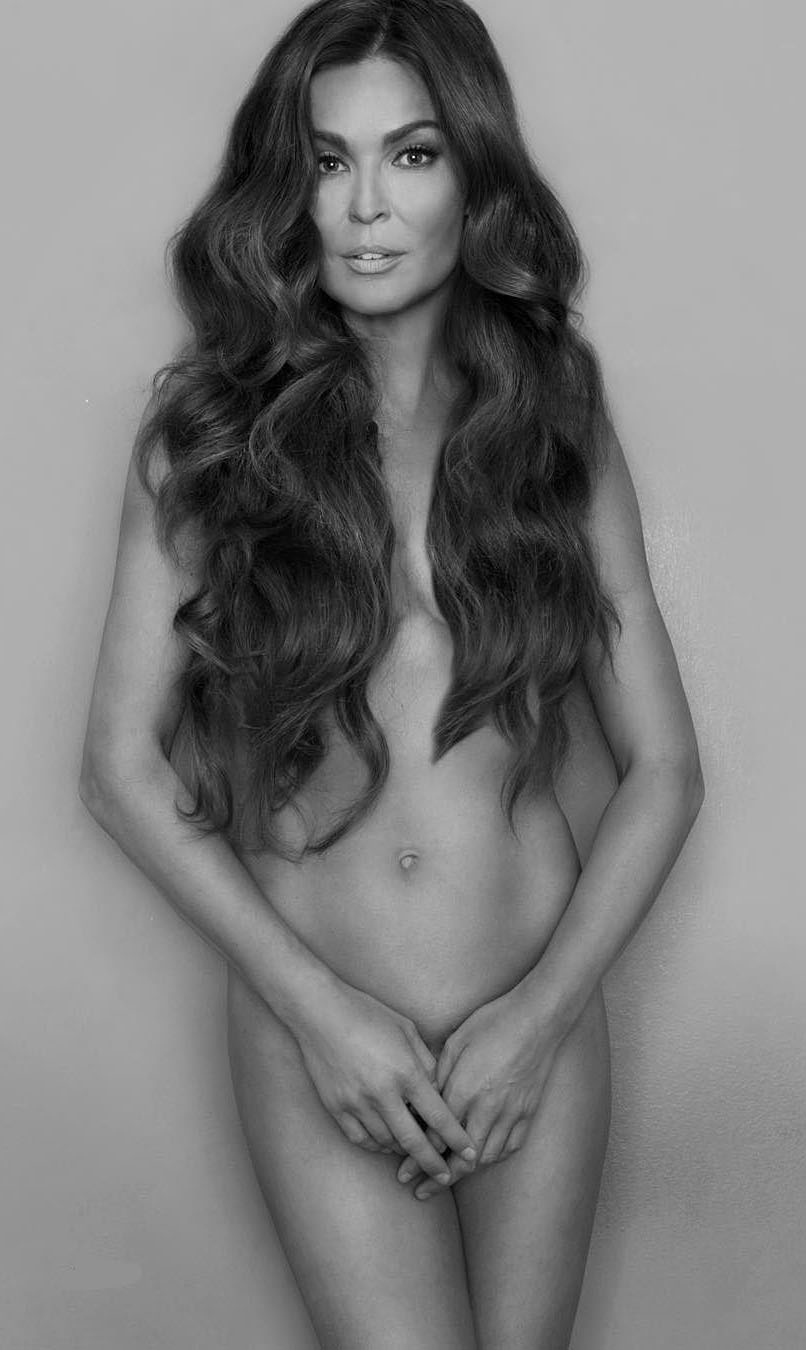 Elena Podzámska nude. Photo - 2