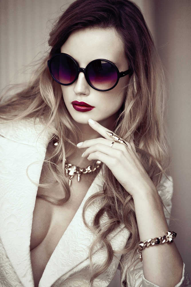 Ester Sátorová nude. Photo - 70