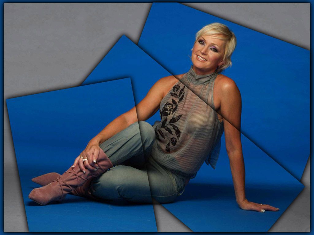 Helena Vondráčková nude. Photo - 12