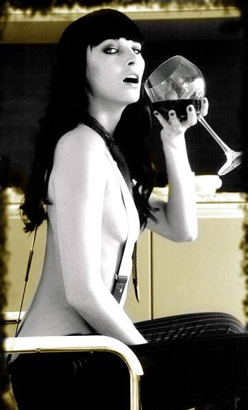 Iva Frühlingová nude. Photo - 1