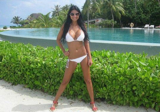 Julie Zugarová nude. Photo - 7