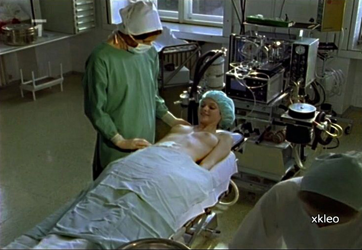 Klára Issová nude. Photo - 7