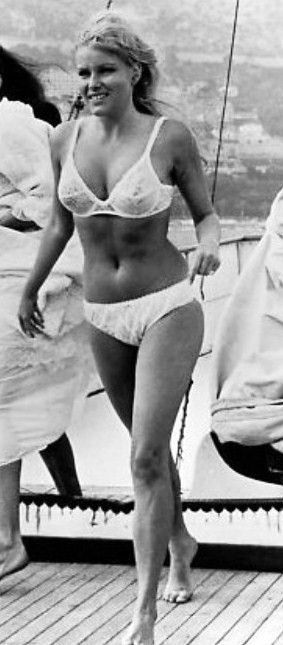 Olga Schoberová nude. Photo - 5