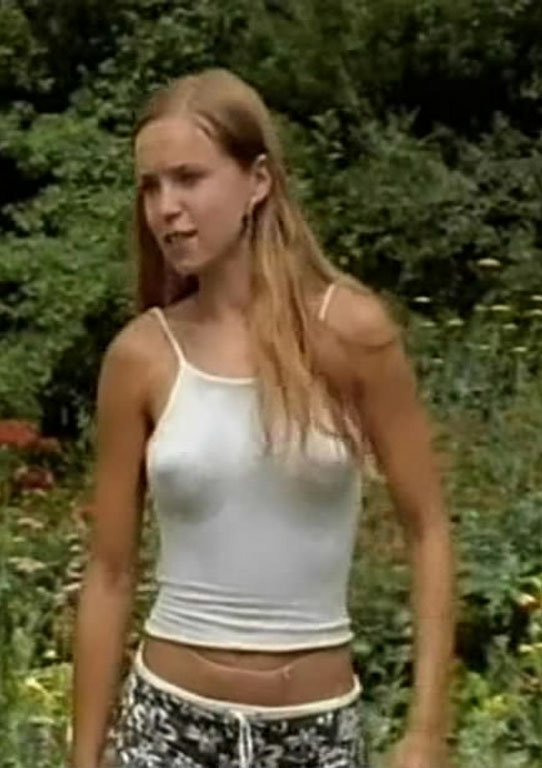 Alexandra Schalaudek nude. Photo - 17