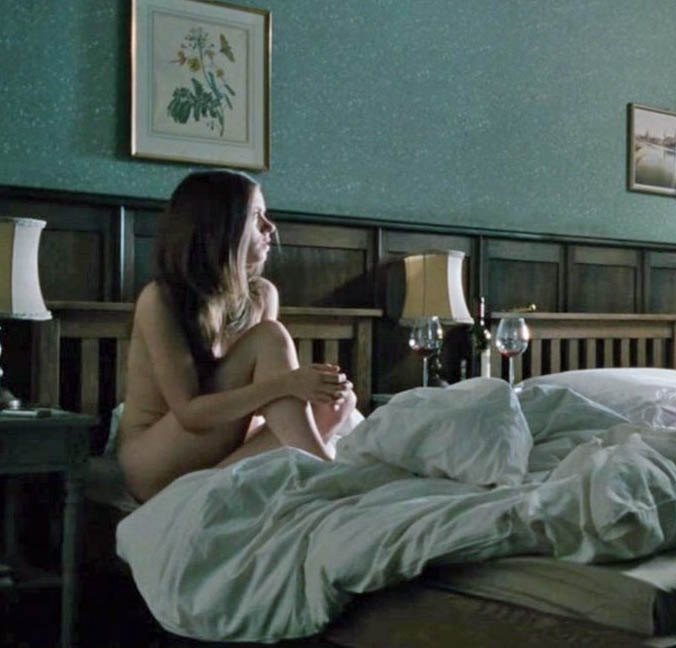 Alice Dwyer nude. Photo - 1