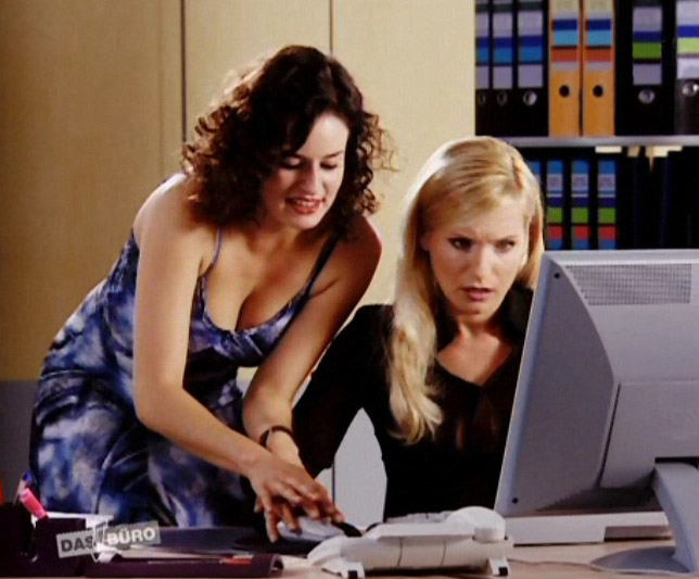 Angela Ascher nude. Photo - 10