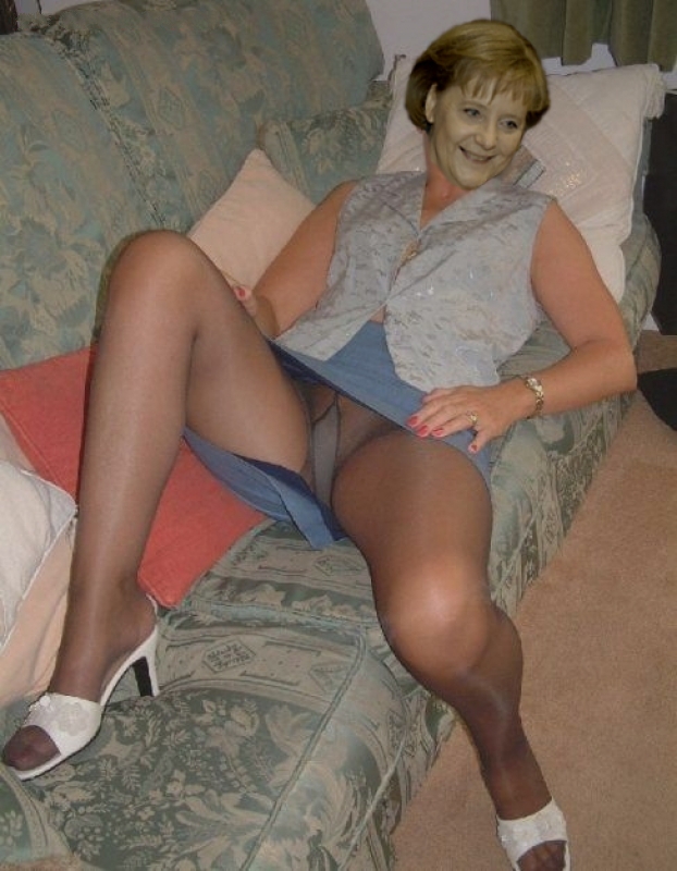 Angela Merkel nude. Photo - 74