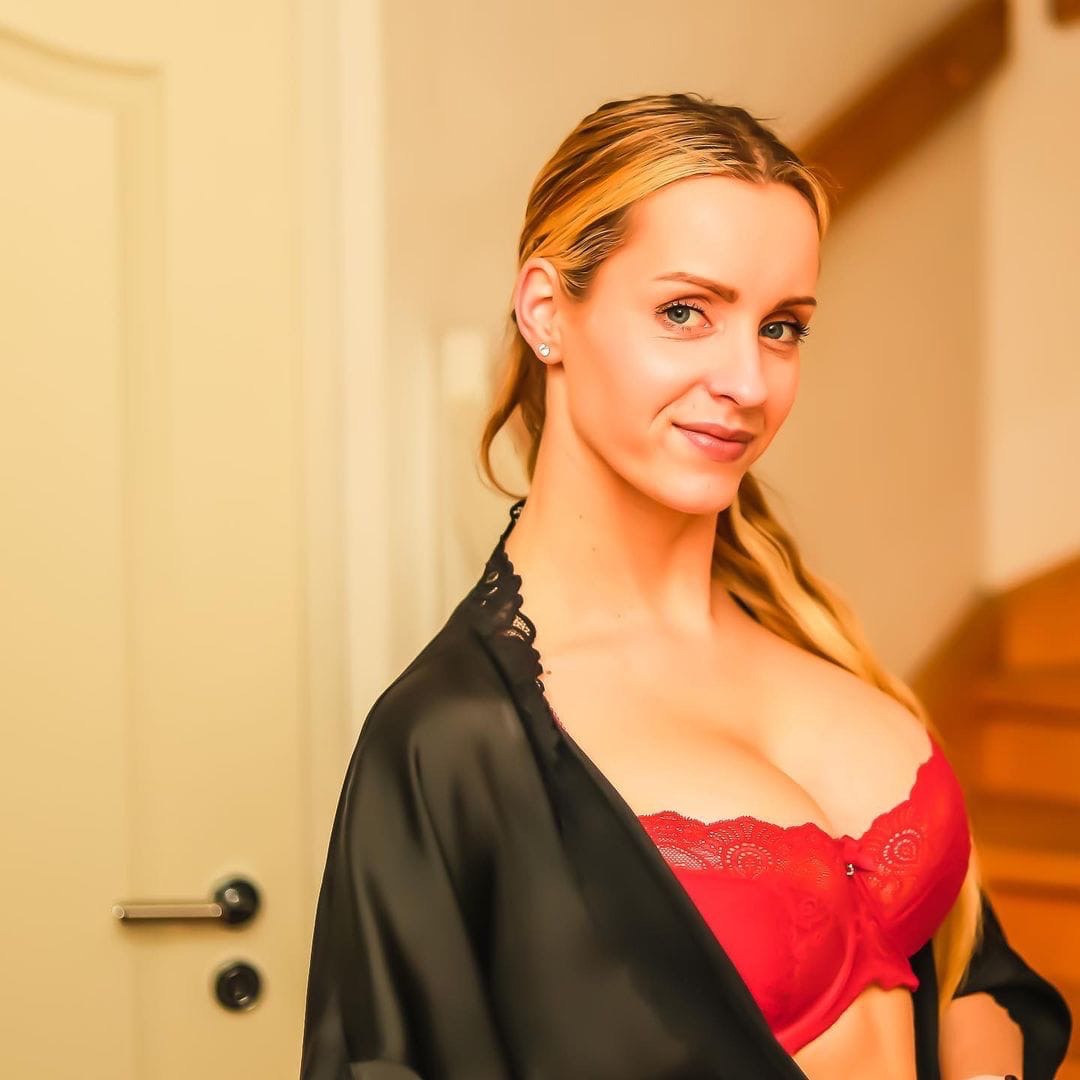 Anike Ekina nude. Photo - 64