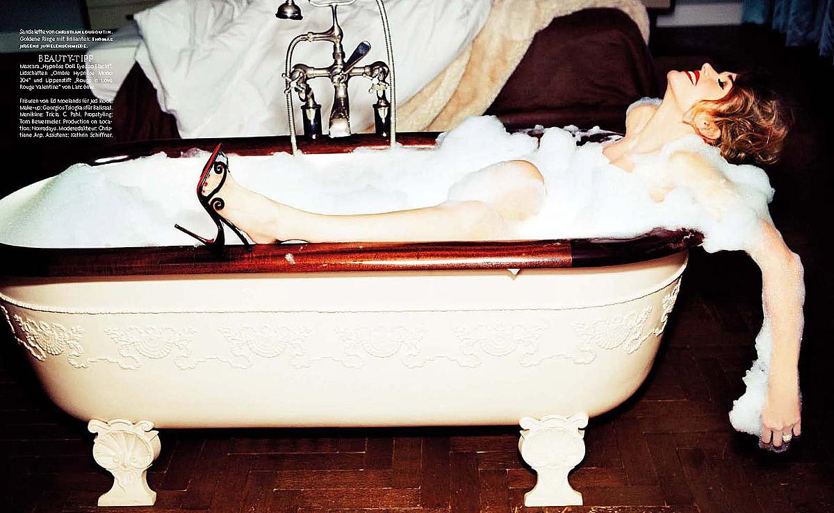 Anke Engelke nude. Photo - 97