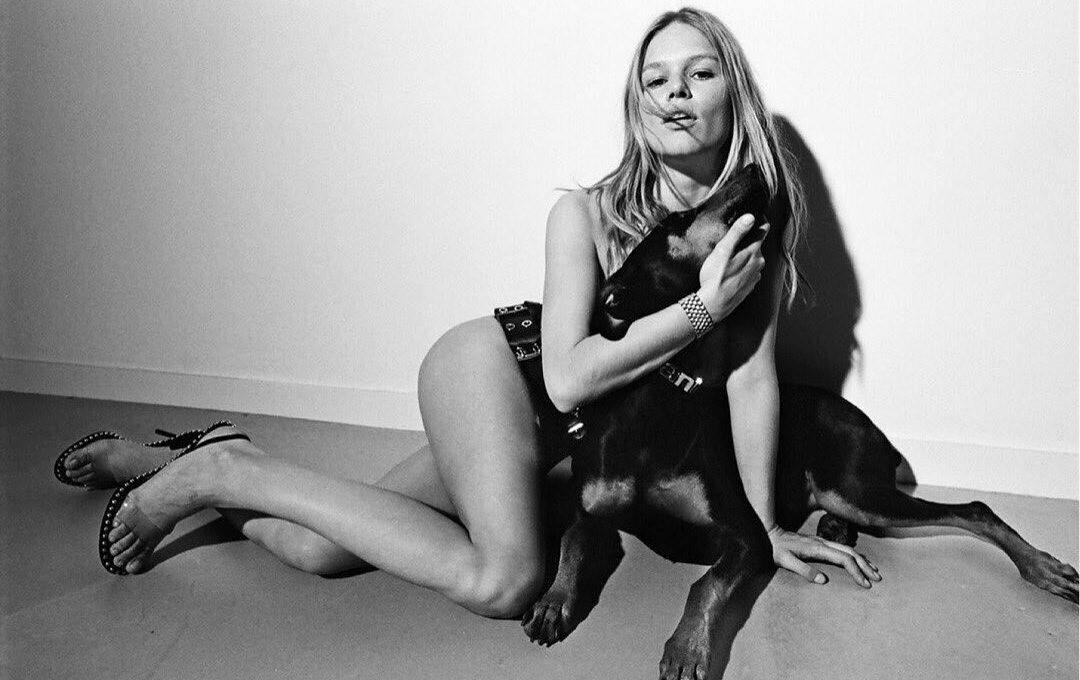 Anna Ewers nude. Photo - 52