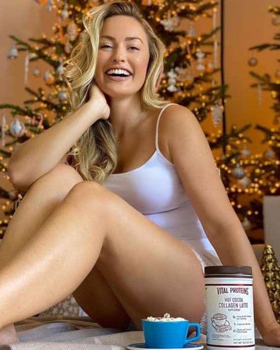 Anne-Julia Hagen nude. Photo - 15