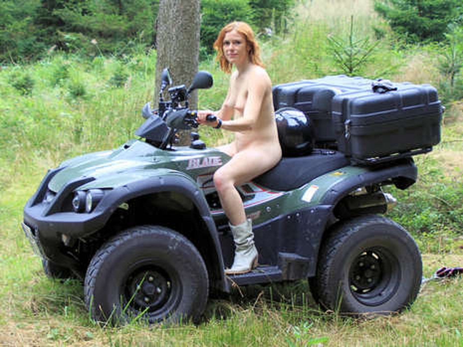 Antje Mönning nude. Photo - 43