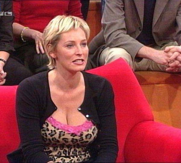 Bärbel Schäfer nude. Photo - 14