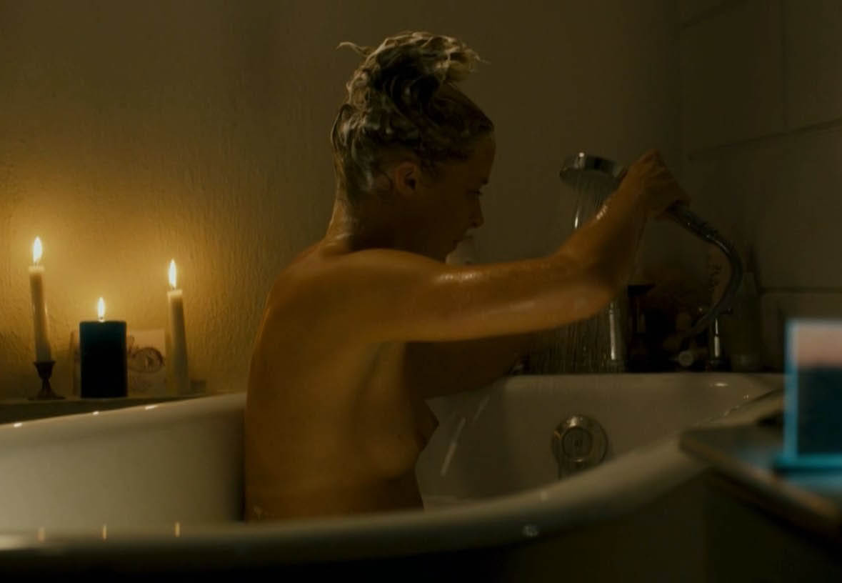 Bernadette Heerwagen nude. Photo - 2