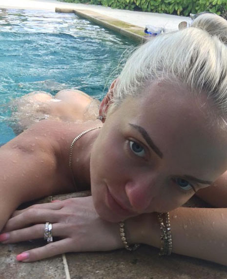 Cathy Lugner nude. Photo - 37