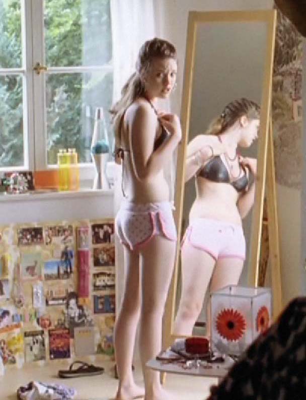 Ceci Schmitz-Chuh nude. Photo - 5