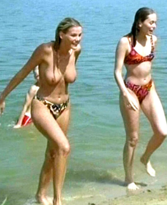 Chrissy Schulz nude. Photo - 16