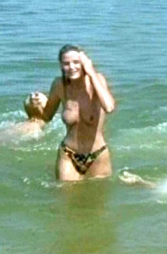 Chrissy Schulz nude. Photo - 17