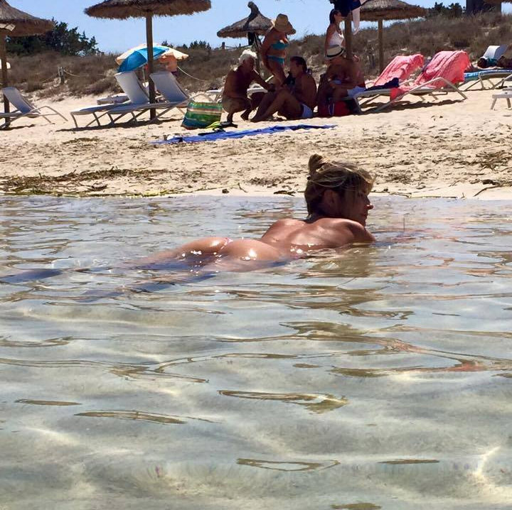 Claudelle Deckert nude. Photo - 31