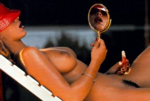 Corinna Drews nude. Photo - 1