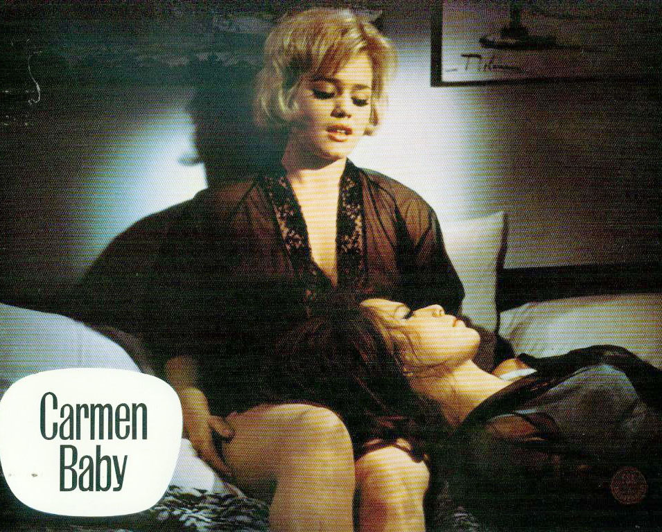 Doris Arden nude. Photo - 5