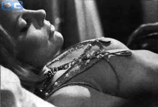 Elke Sommer nude. Photo - 7