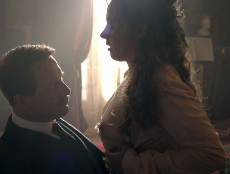 Eva Löbau nude. Photo - 1