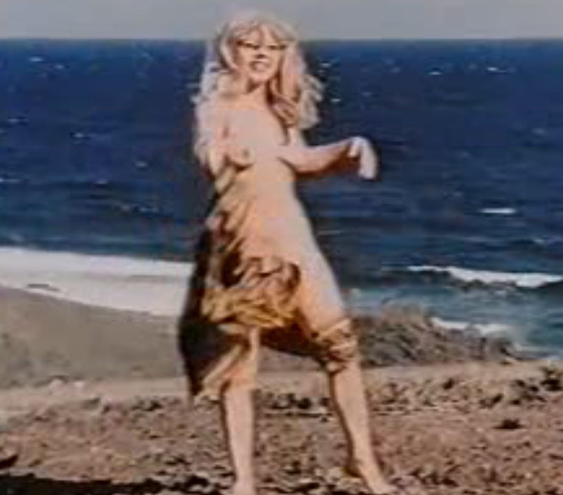 Fritzi Ross nude. Photo - 6