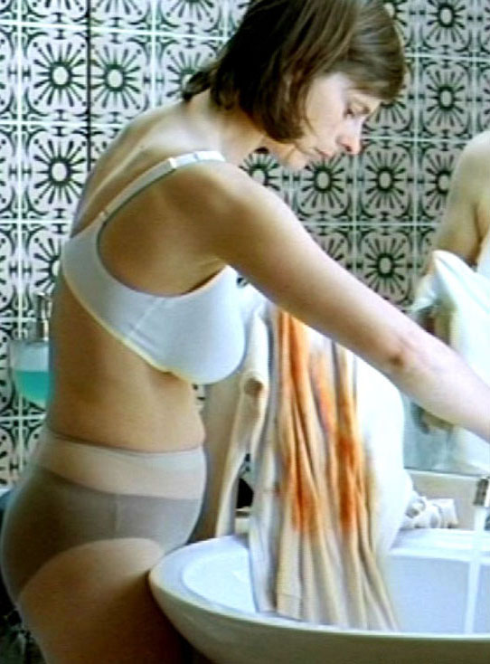 Isabelle Menke nude. Photo - 6