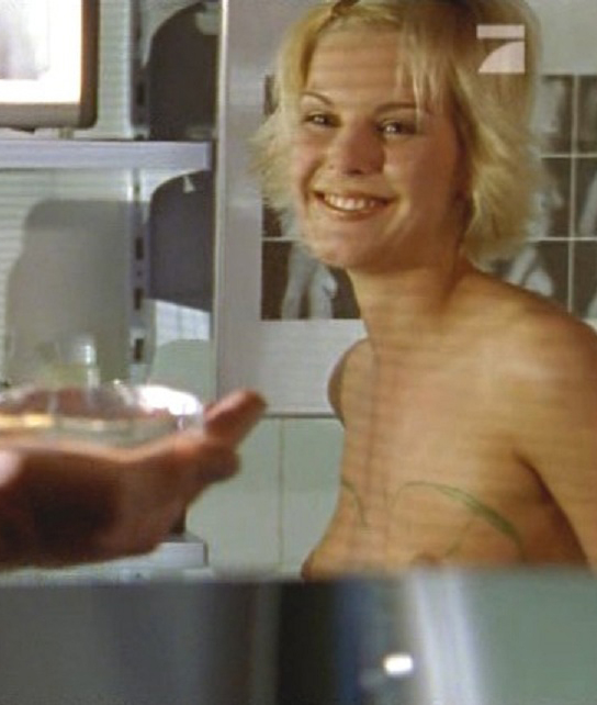 Ivonne Schönherr nude. Photo - 28