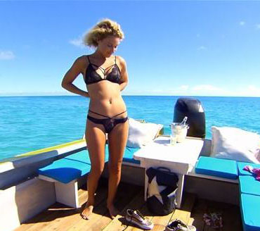 Janni Hönscheid nude. Photo - 22