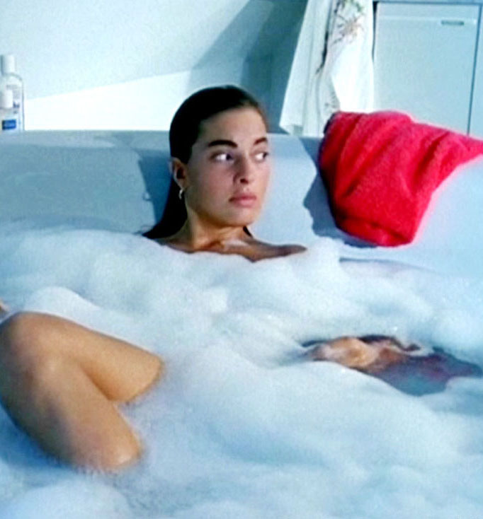 Julia Dahmen nude. Photo - 5