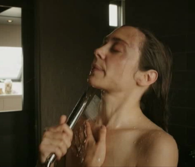 Julia Richter nude. Photo - 15