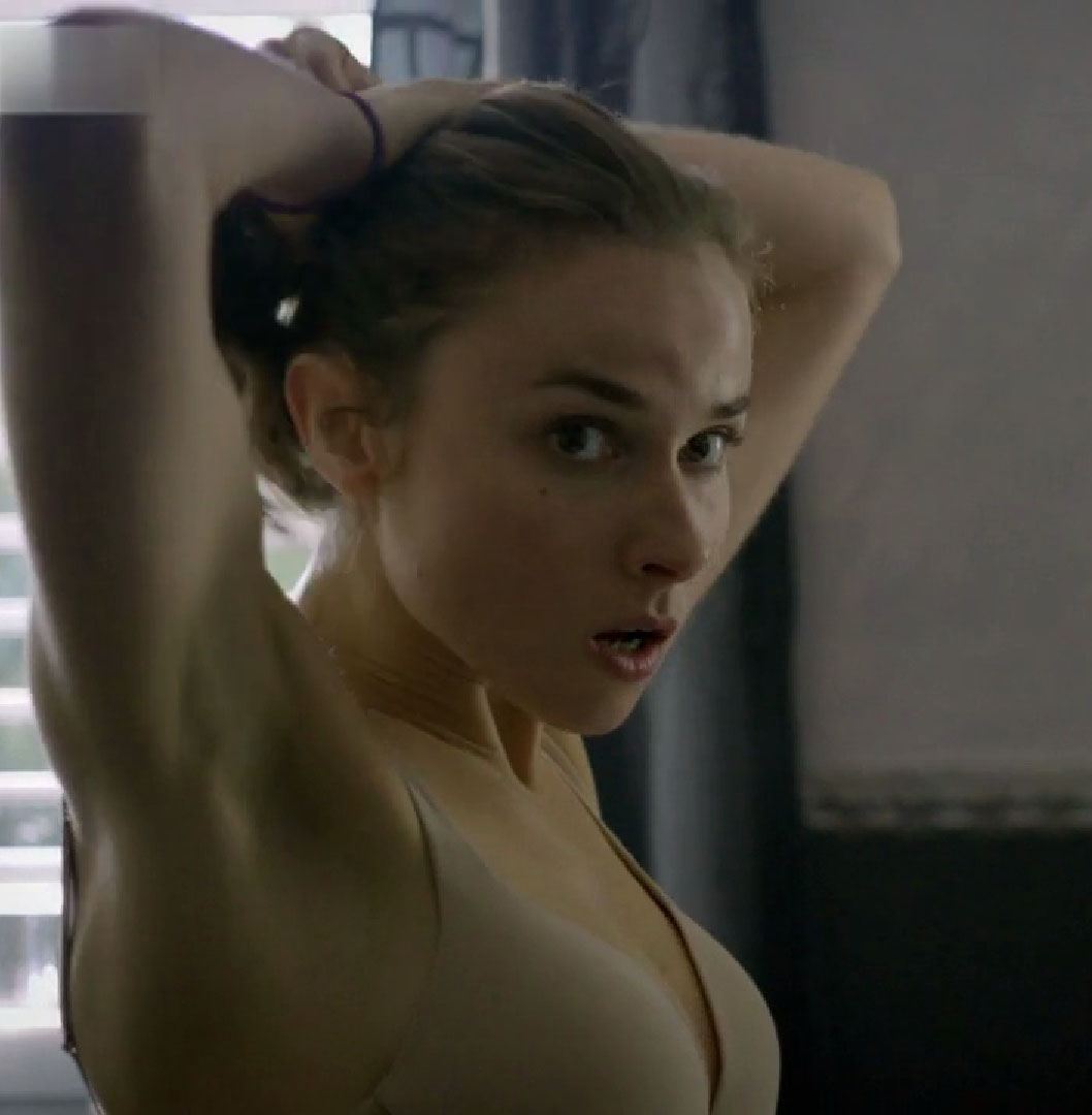 Karin Hanczewski nude. Photo - 14