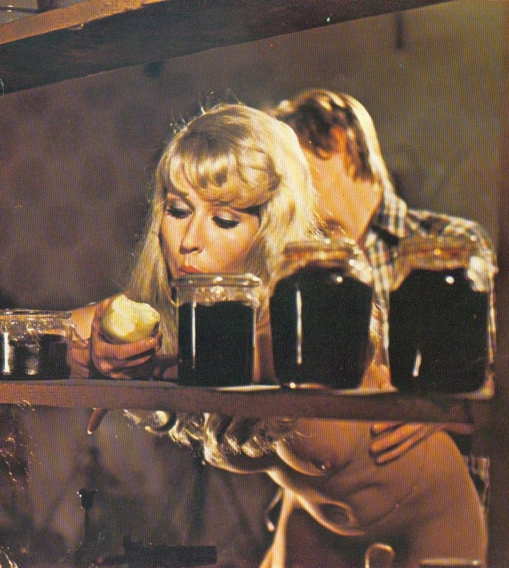 Karin Hofmann nude. Photo - 21