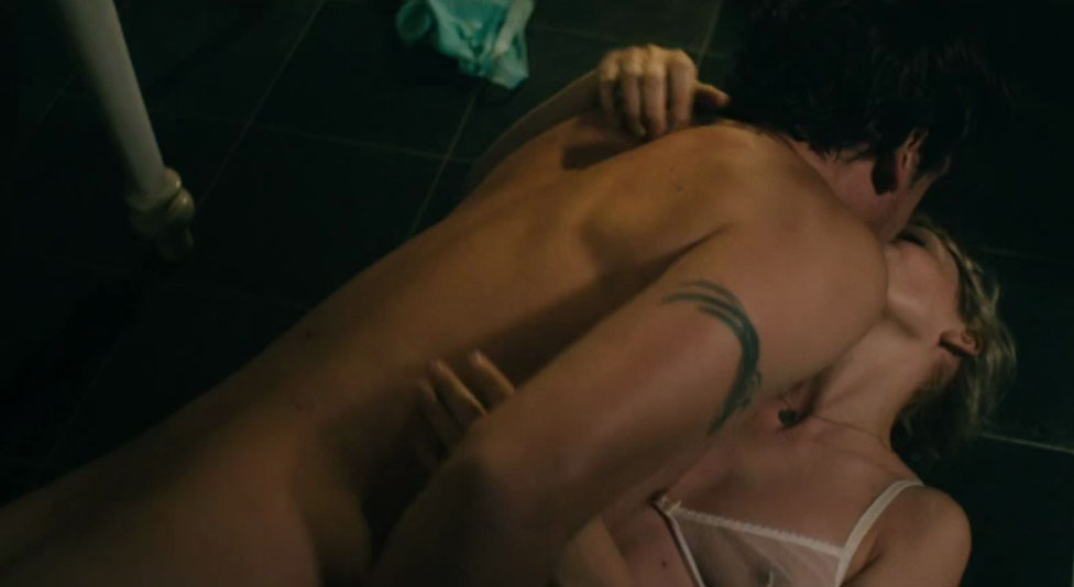 Laura Tonke nude. Photo - 20