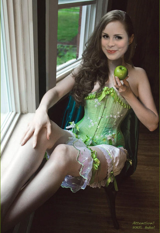 Lena Meyer-Landrut nude. Photo - 15