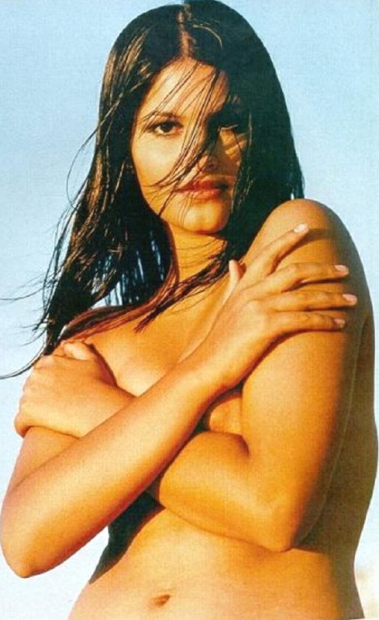 Mandala Tayde nude. Photo - 7