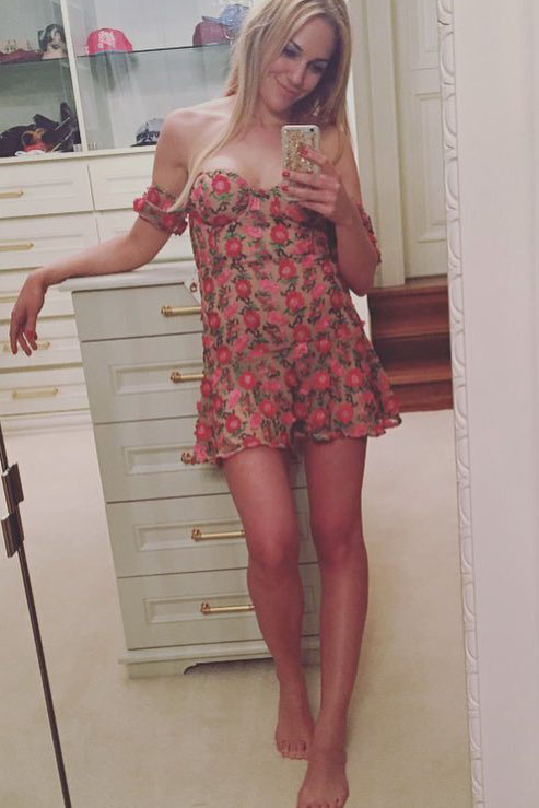 Meryem Uzerli nude. Photo - 4