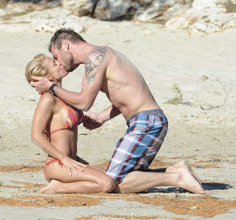 Michelle (Tanja Gisela Hewer) nude. Photo - 19